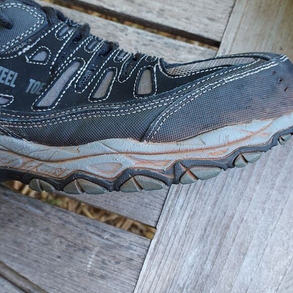 Sketchers Steel Toe shoes 10 - Picture 9 of 11